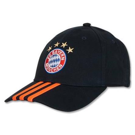 BAYERN MONACHIUM - CZAPKA (ADIDAS)