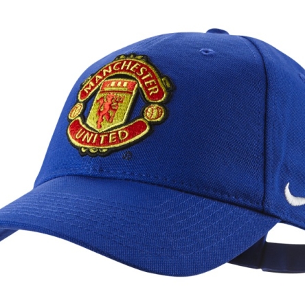 MANCHESTER UNITED - CZAPKA (NIKE)