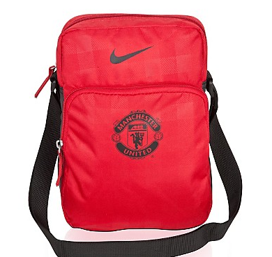 MANCHESTER UNITED - TORBA NA RAMIĘ (NIKE)