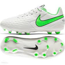 Buty juniorskie Nike JR Legend 8 Academy MG rozmiar 38 białe
