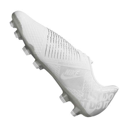 Buty piłkarskie Nike Phantom Vnm Academy FG rozmiar 42 białe