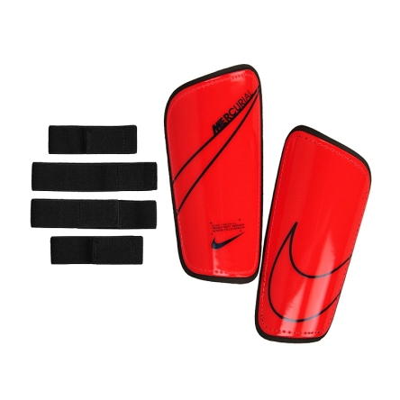 Ochraniacze Nike Mercurial Hard Shell rozmiar S (150-160 cm)  czerwone