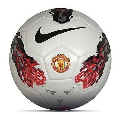 MANCHESTER UNITED - PIŁKA (NIKE)