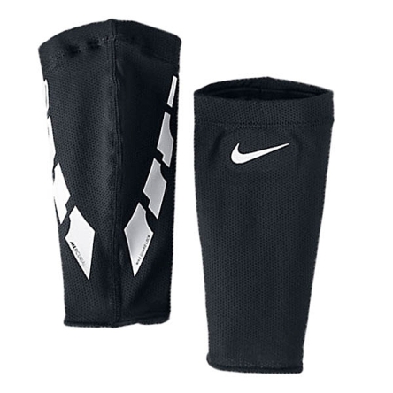 Opaski do ochaniaczy Nike Guard Lock Elite rozmiar M czarne