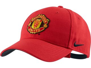 MANCHESTER UNITED - CZAPKA (NIKE)