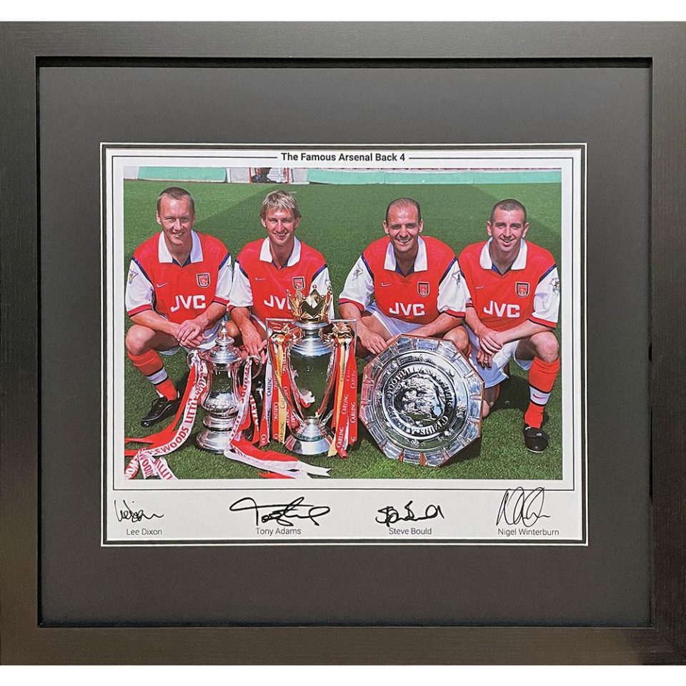Arsenal Londyn Famous Back 4 Signed Framed Print